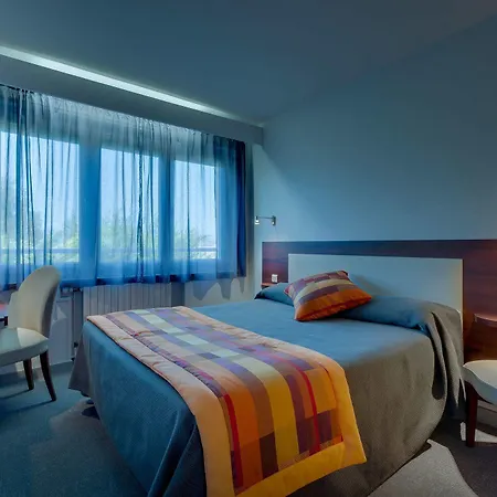 Le Pacifique Citotel 3* Riom