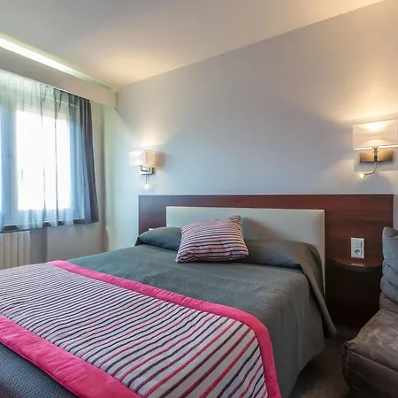 Le Pacifique Citotel 3* Riom